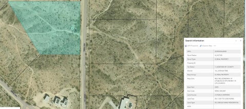 Photo of Balsa 0 Avenue, Yucca Valley, CA 92284 (MLS # 219154853DA)