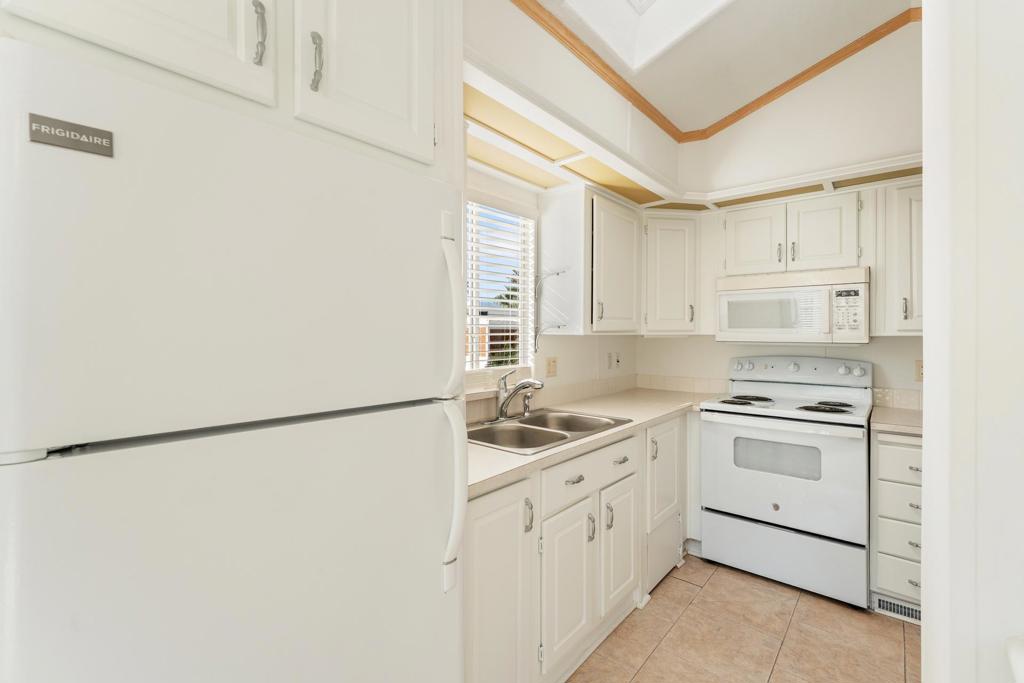 Not Applicable-1 - Manufactured In Park