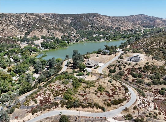 18155 NEWVIEW DR, LAKE HUGHES, CA 93532 - Image fde14b7ec04dbbe97d7528d70e1cdfce/810480057