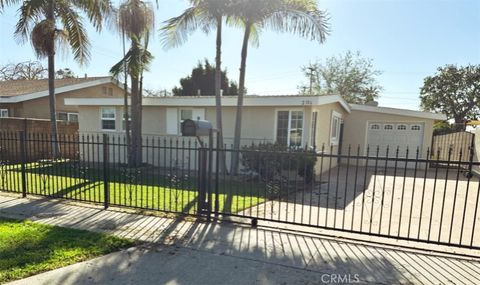 2106 W 9th Street Santa Ana CA 92703