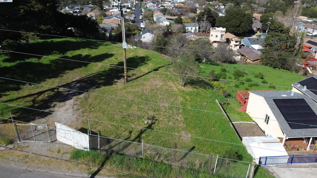 EL SOBRANTE HILL - Land
