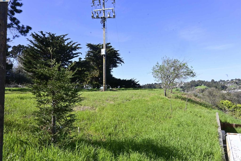 EL SOBRANTE HILL - Land