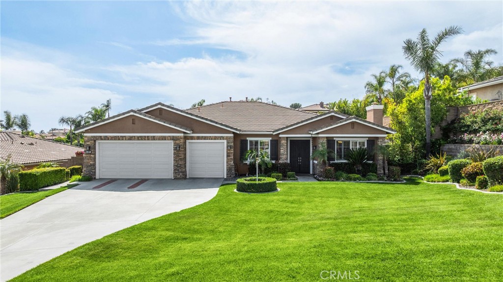4976 Huntswood Place