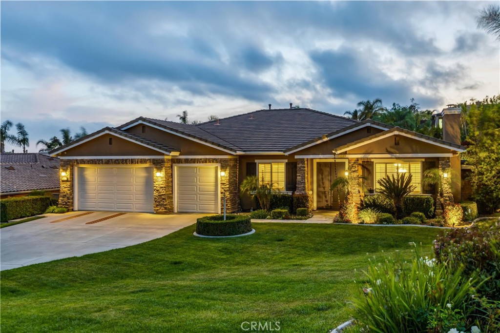 4976 Huntswood Place