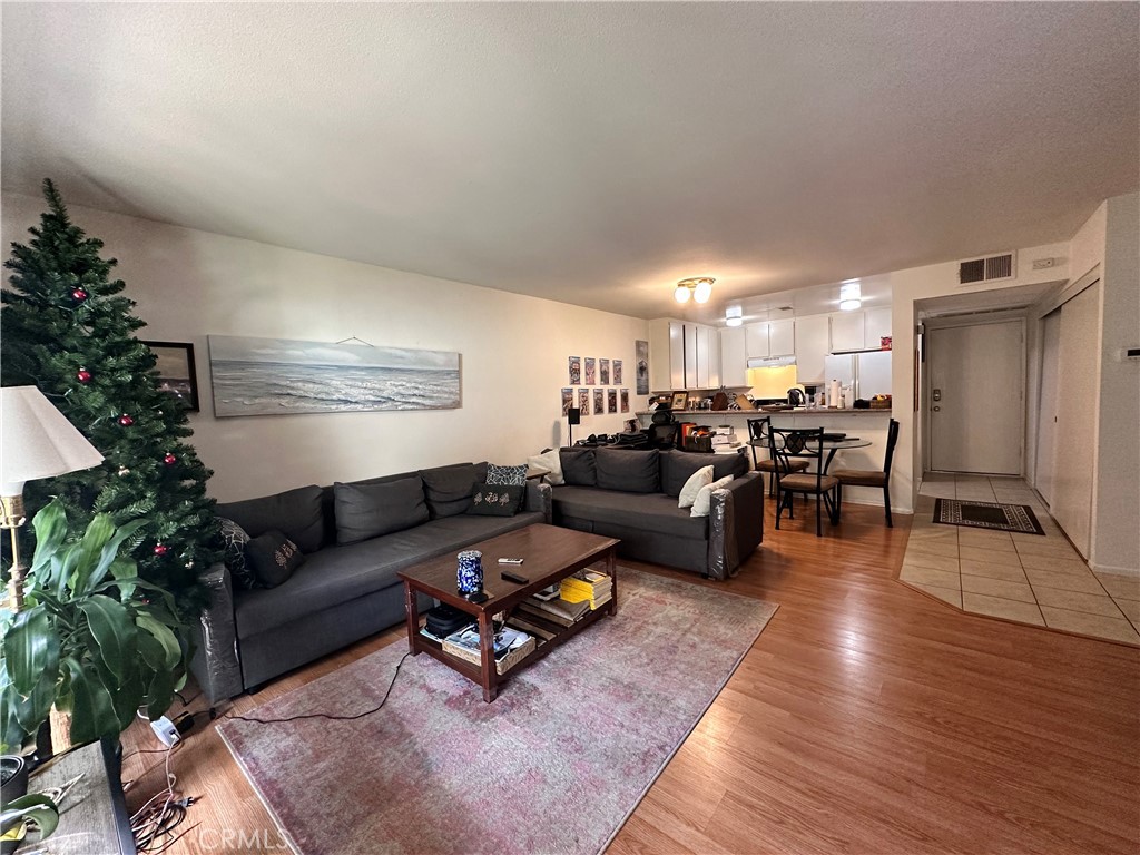 424 Orange Blossom 204