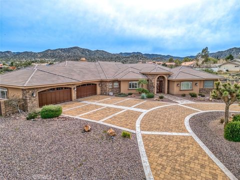 Photo of 58839 Santa Barbara Dr Dr, Yucca Valley, CA 92284 (MLS # JT26058670)