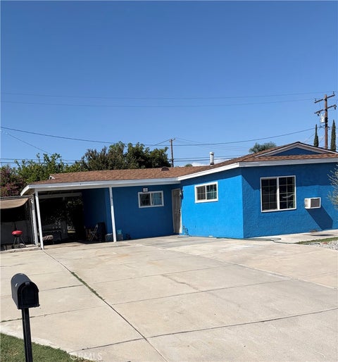 Photo of 106 N Encina AVE, Rialto, CA 92376 (MLS # RS26222977)