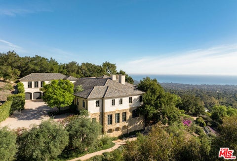 Photo of 1140 E Mountain Drive, Montecito, CA 93108 (MLS # 26892559)