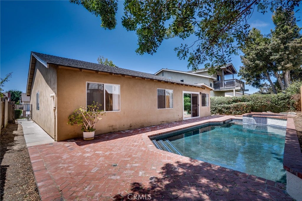 18092 Westlake Cir, Huntington Beach CA 92648 - Photo 24