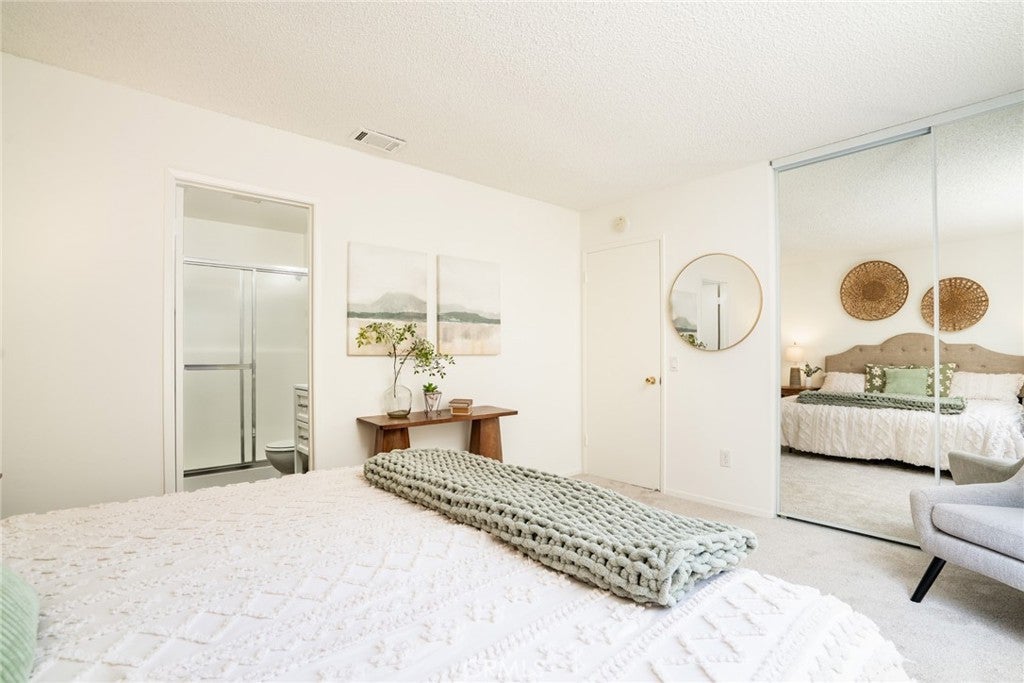 18092 Westlake Cir, Huntington Beach CA 92648 - Photo 21
