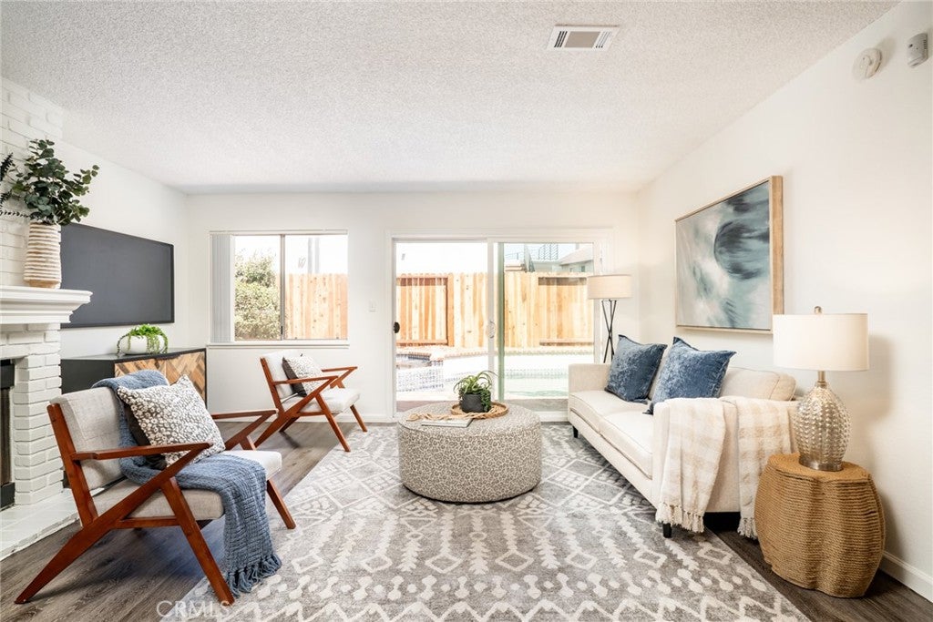 18092 Westlake Cir, Huntington Beach CA 92648 - Photo 15