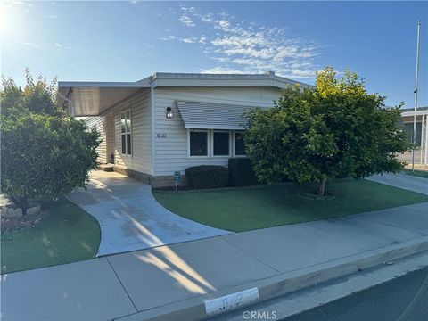 Photo of 942 Santa Elena WAY, Hemet, CA 92545 (MLS # SW26065392)