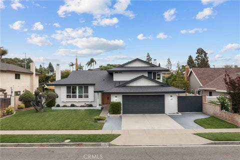 Photo of 2772 Tern Circle, Costa Mesa, CA 92626 (MLS # PW26204310)