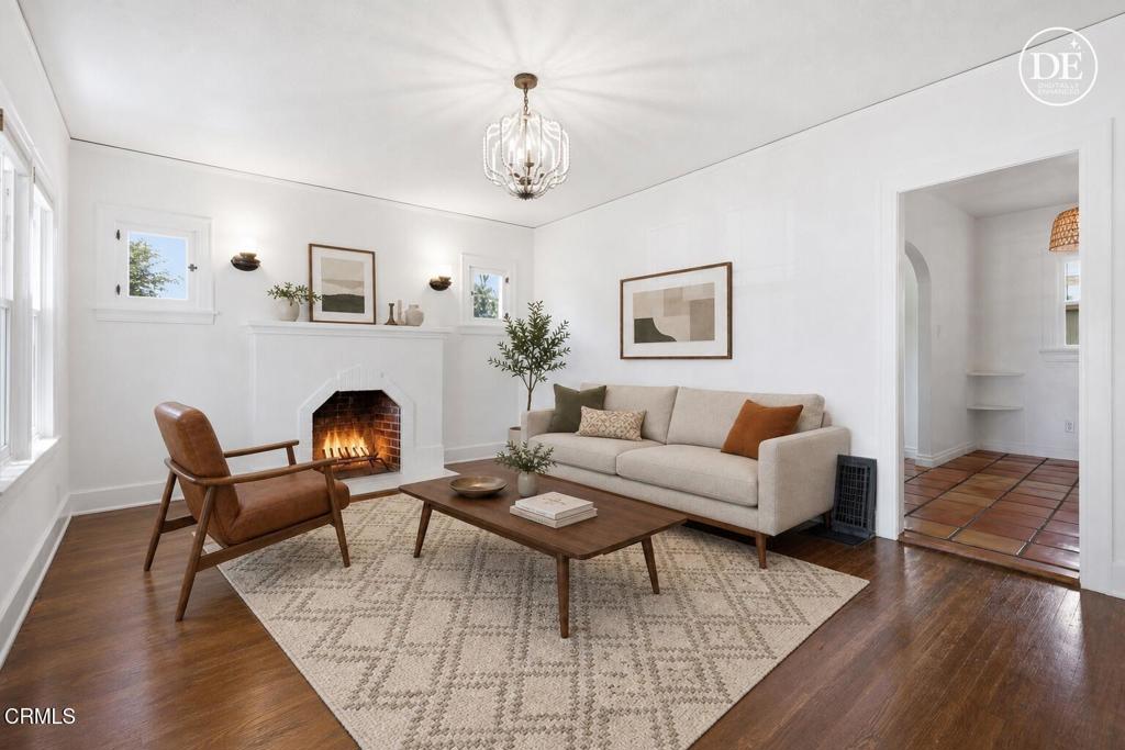 1003 E Virginia Terrace