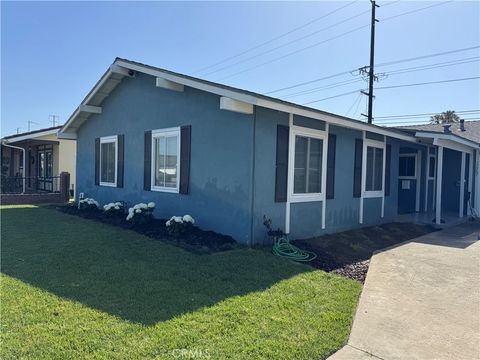 Photo of 17267 Santa Isabel St, Fountain Valley, CA 92708 (MLS # PW26071781)