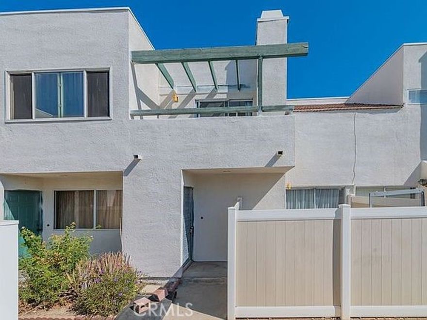 Fully furnished — move-in ready!

This beautiful townhome comes with all furniture included, allowing you to move in immediately without any hassle. The owner covers internet, trash fees and HOA fee for your convenience.

Built in 1980 with 1,477 sq. ft. of living space, this spacious 3-bedroom, 2.5-bathroom home offers a direct-access 2-car garage. The property features a large living room with a fireplace, sliding glass doors that open to a private patio, and laminate flooring throughout.

The modern kitchen includes new quartz countertops, stainless steel appliances, new cabinets, and a breakfast bar, and it opens to the dining area. There’s also an extra space perfect for a home office, den, or 4th bedroom.

The primary suite has a walk-in closet, a remodeled bathroom with double sinks, new light fixtures, and a rebuilt, sealed balcony. The other two bedrooms are also generously sized with walk-in closets. The home includes laundry hookups and new air conditioning.

Located in a gated community with a swimming pool right outside the front door and a park area nearby, this home combines comfort and convenience — close to the 210 freeway for easy access to shops and transportation.