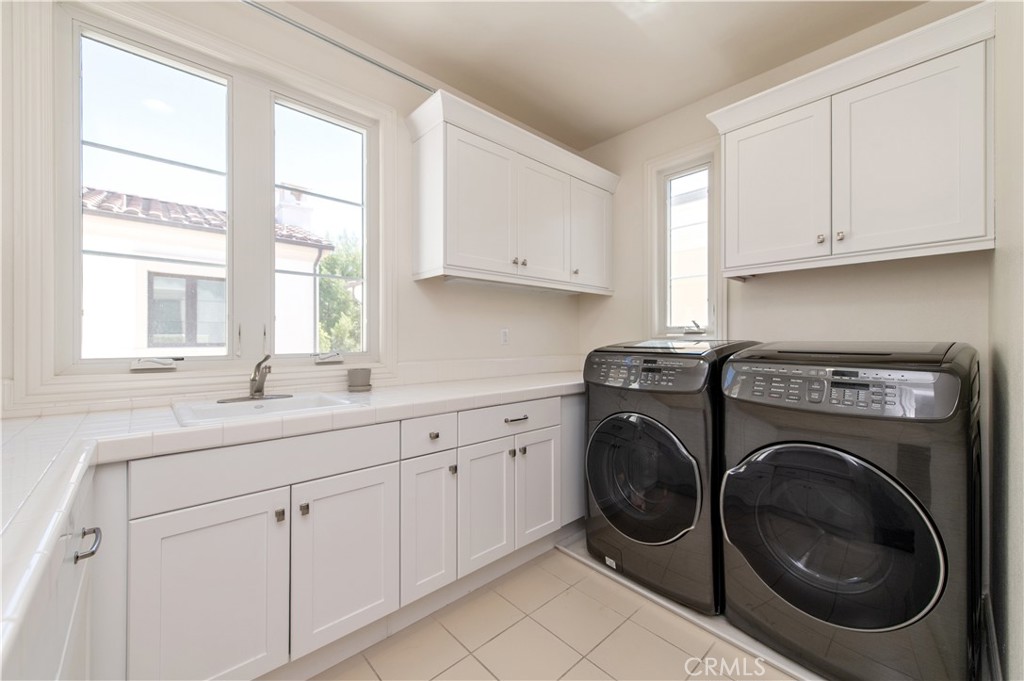 Hidden Canyon - Residential Lease