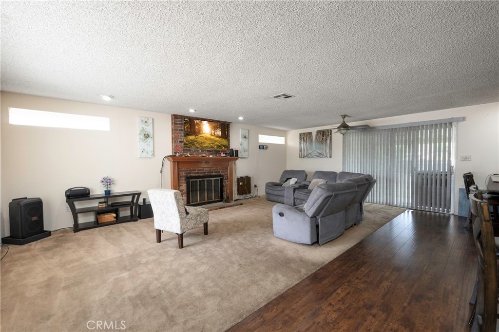 8841 California