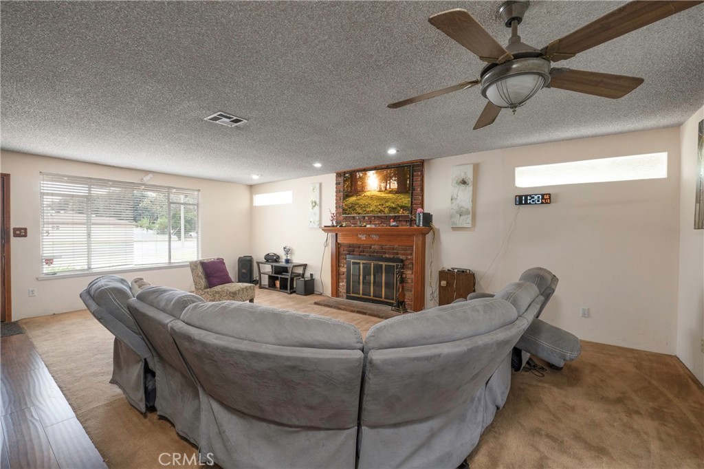 8841 California
