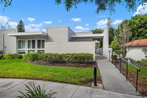 Photo of 2328 Via Mariposa W #Q, Laguna Woods, CA 92637 (MLS # OC26086644)