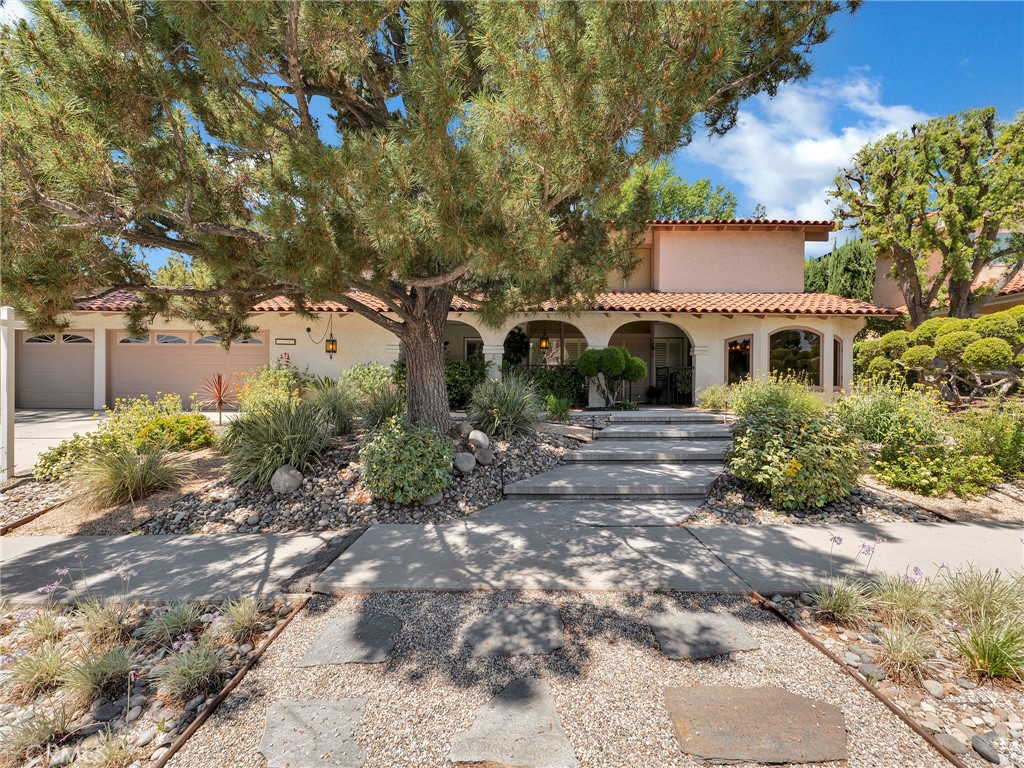 Properties 1 11101 Salt Lake Avenue