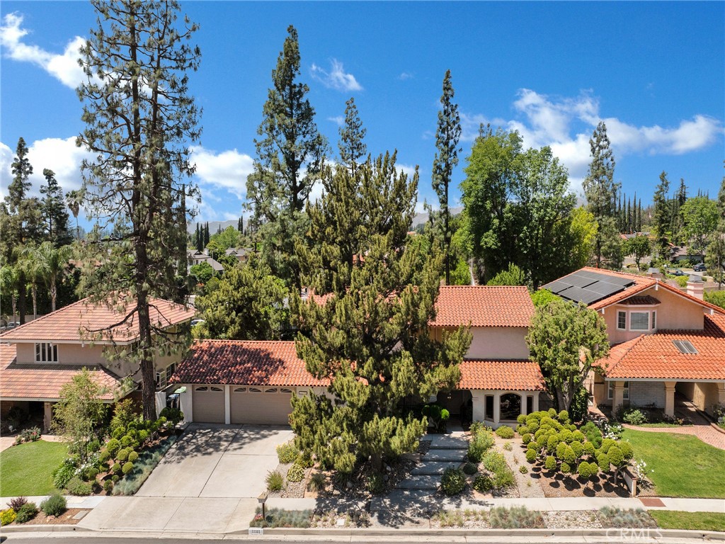 Properties 2 11101 Salt Lake Avenue