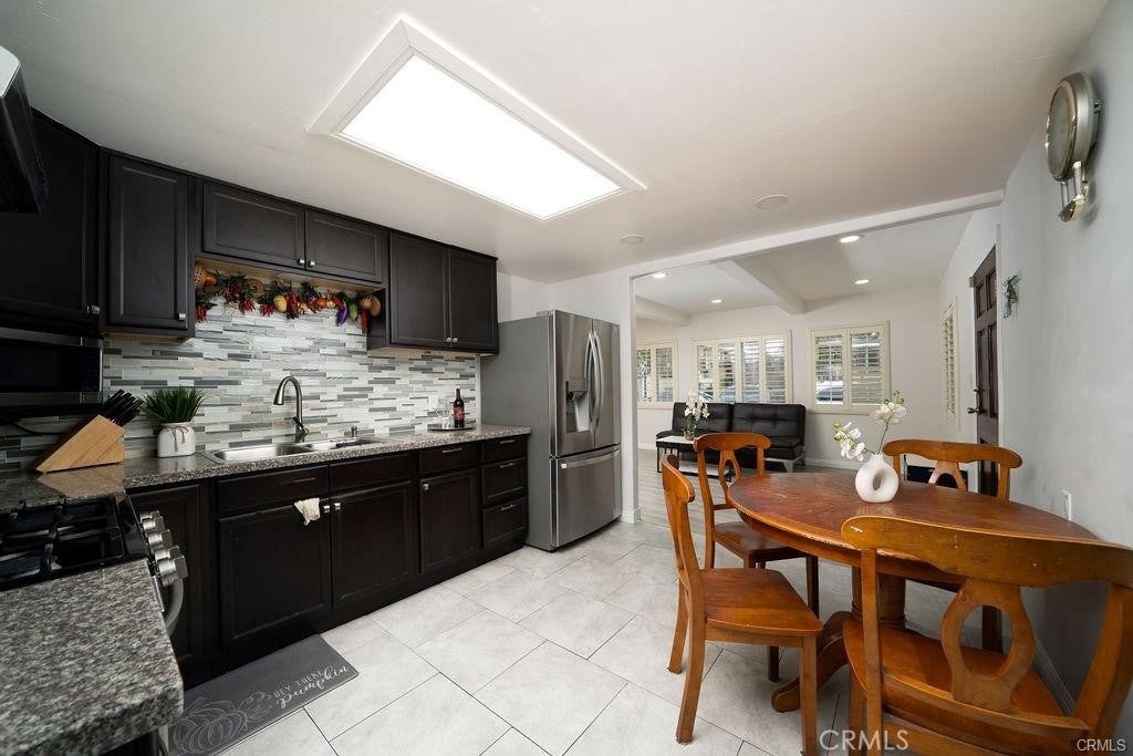 3603 W 144th