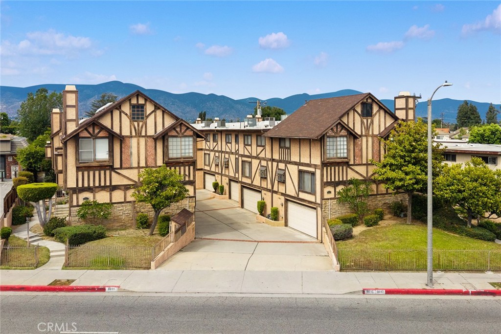 8815 Mission Drive B
