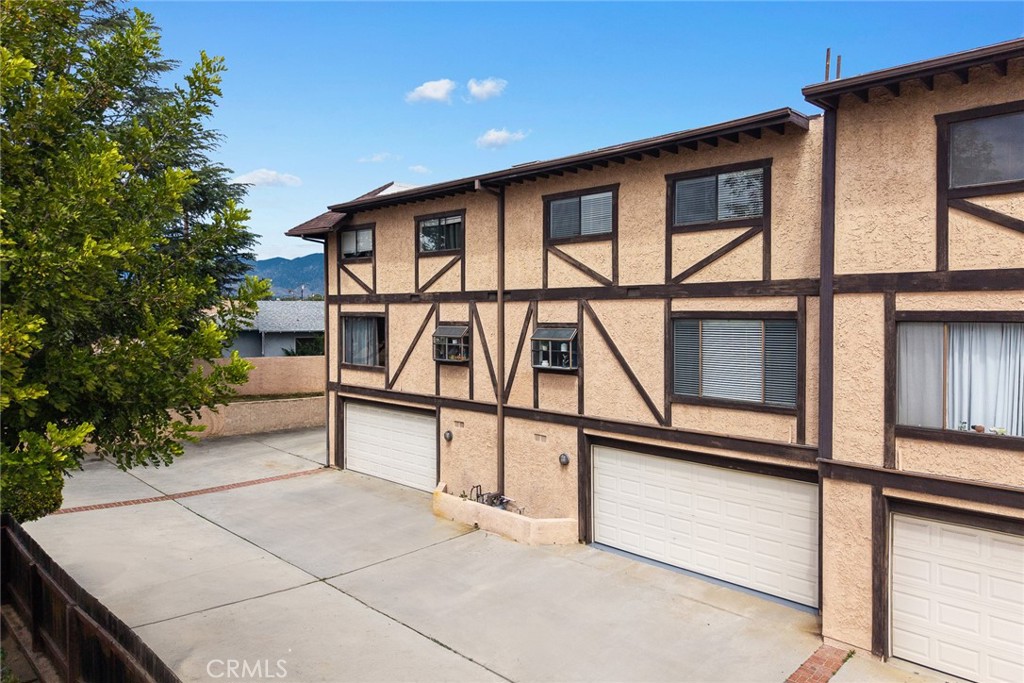 8815 Mission Drive B
