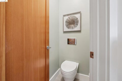 Tiny photo for 4432 Howe St ST, Oakland, CA 94611 (MLS # 41142270)