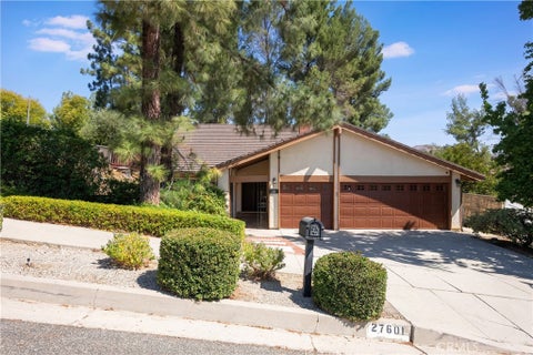 Photo of 27601 Endeavor Street, Agoura Hills, CA 91301 (MLS # SR26055173)