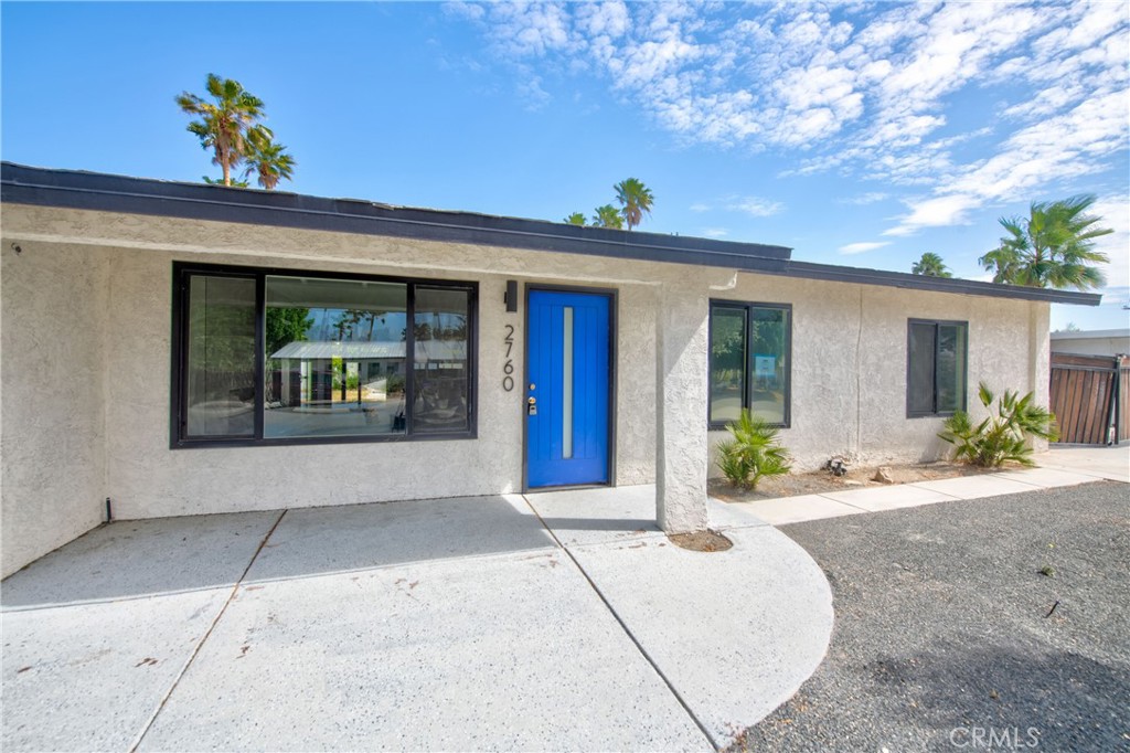2760 E San Angelo