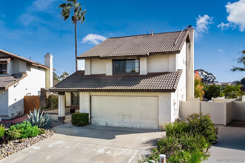 7215 Rock Canyon Dr