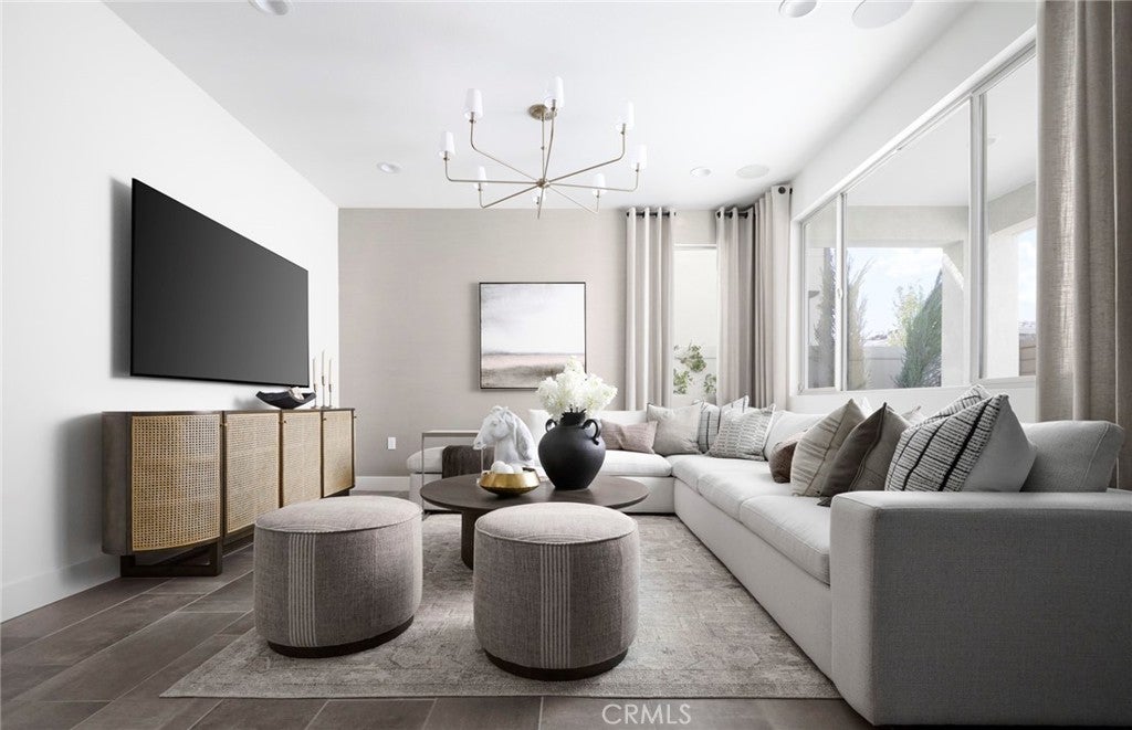 4220 East Flutter Privado