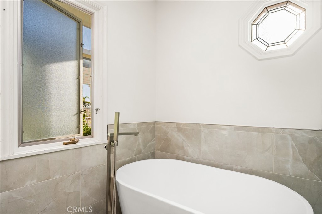 Harbor View Broadmoor (HVWB) - Residential Lease