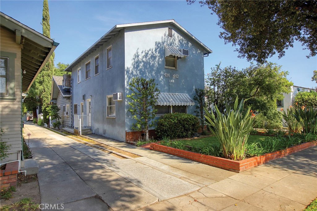 Properties 1 434 S Euclid Avenue