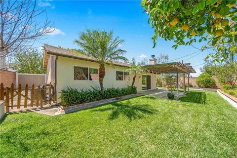 Photo of 2089 Abraham Street, Simi Valley, CA 93065 (MLS # SR26082054)