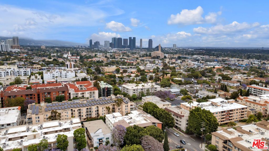 Photo of 1434 Greenfield Avenue #303, Los Angeles, CA 90025 (MLS # 25548625)