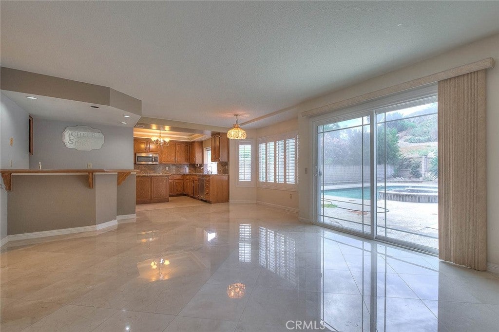 20739 E Walnut Canyon