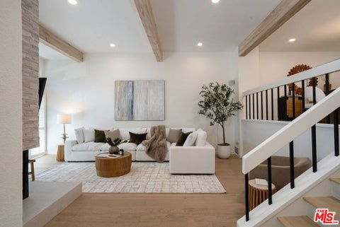 Photo of 1535 Michael Lane, Pacific Palisades, CA 90272 (MLS # 26992601)