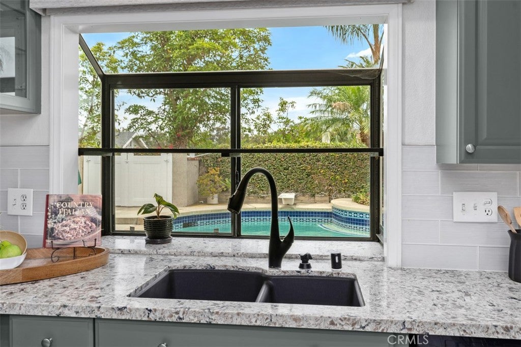 24642 Via Tequila, Lake Forest CA 92630 - Photo 14