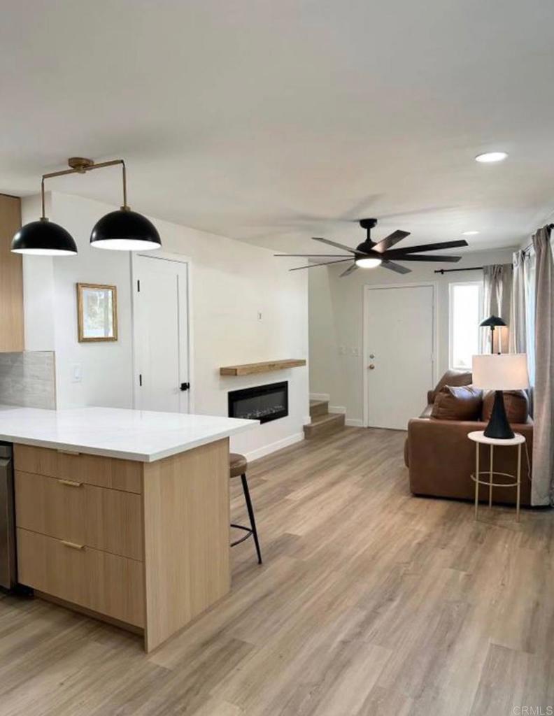 5725 Linda Vista Road 8