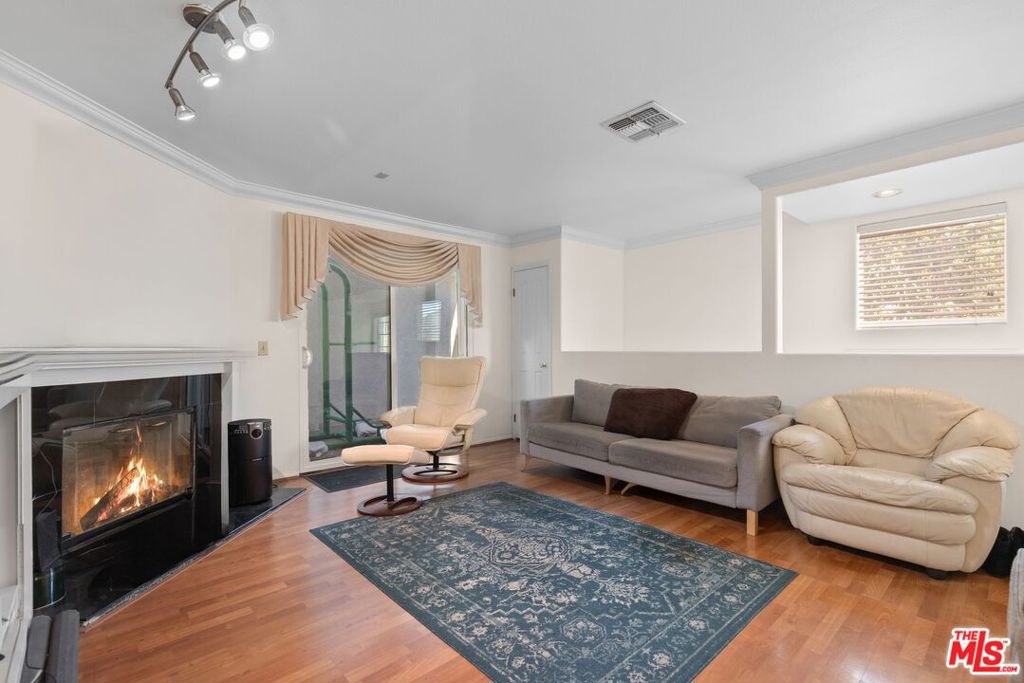 4566 W 172nd Street 2