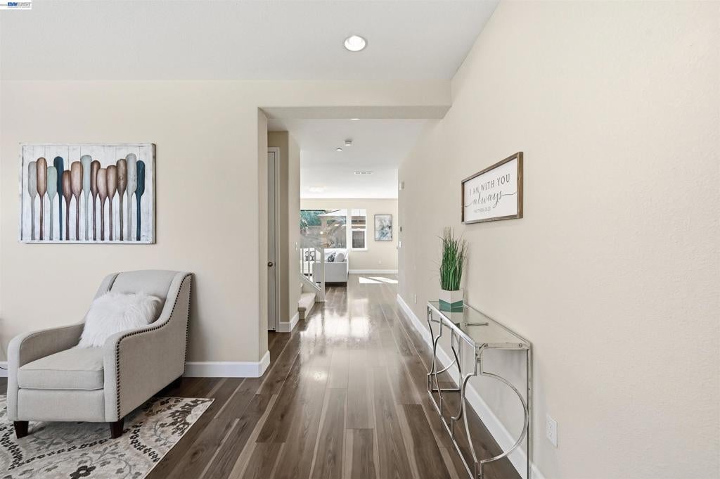 1542 Portofino Dr