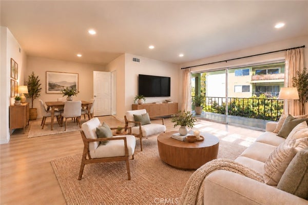 1301 S ATLANTIC BLVD APT 301A, MONTEREY PARK, CA 91754 - Image fe166c4576dc0e7efe3d7d9741f9961e/3214579241