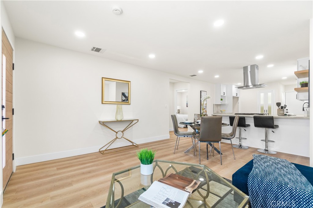 725 W 108th St.