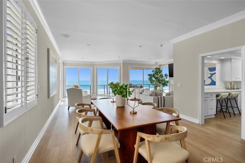 1508 The Strand