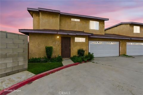 4325 Clara St J Cudahy CA 90201