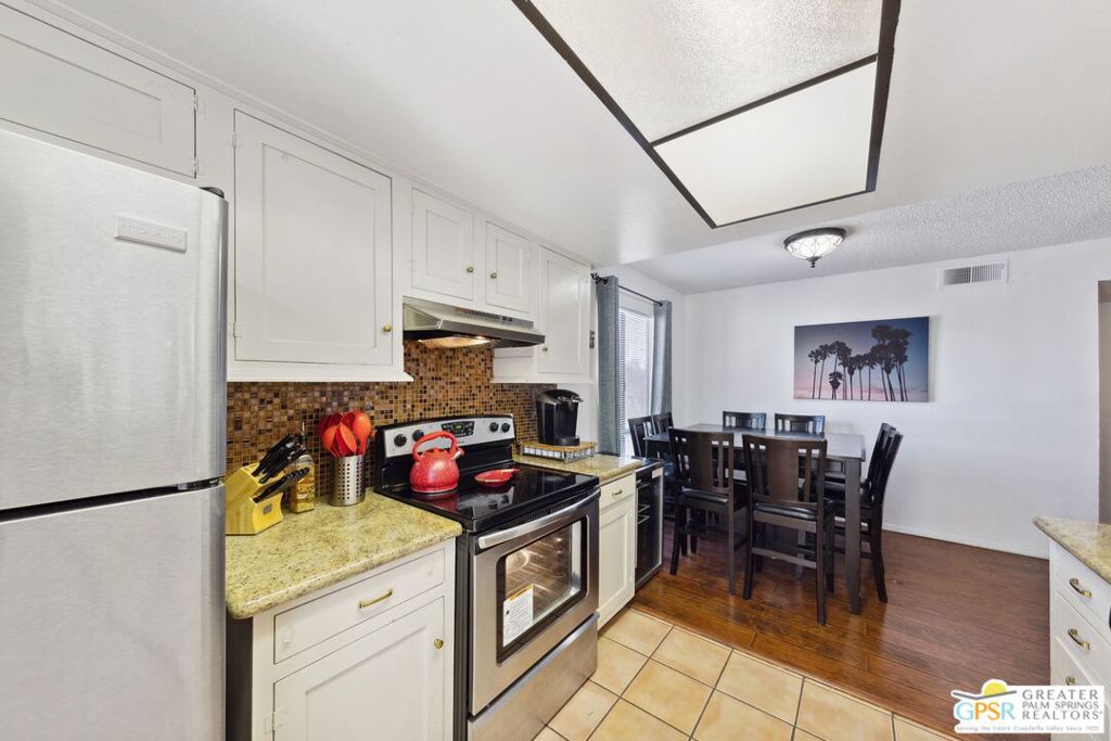 Palm Canyon Villas - Residential Lease
