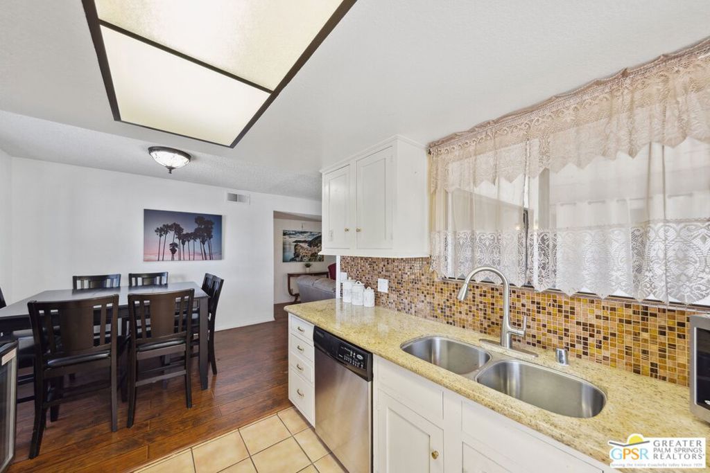Palm Canyon Villas - Residential Lease